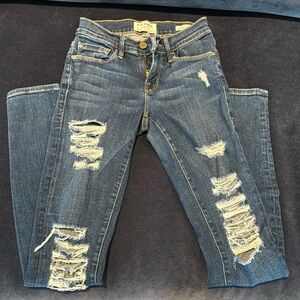 FRAME skinny ripped jeans